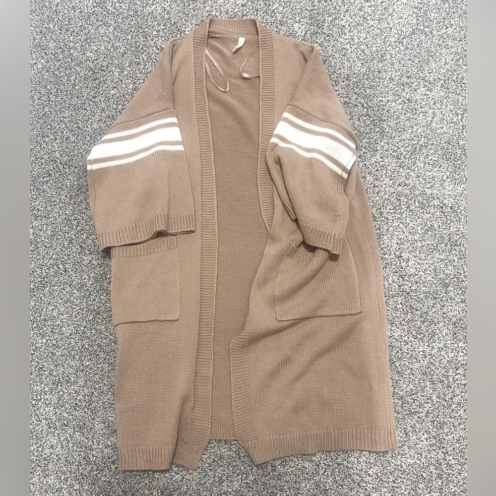 Women’s oversized sweater - Size S from Pink Blush